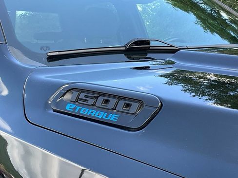 Used 2022 RAM 1500 Big Horn w/ Night Edition AWD/4WD image 18