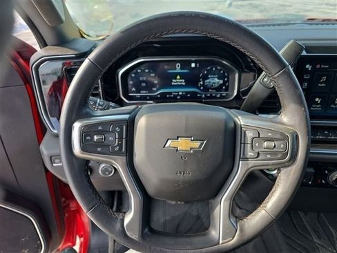 Used 2023 Chevrolet Silverado 1500 LT AWD/4WD image 10