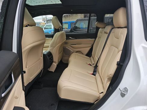 New 2026 Jeep Grand Cherokee Limited image 15