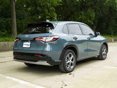 Used 2024 Honda HR-V EX-L image 9