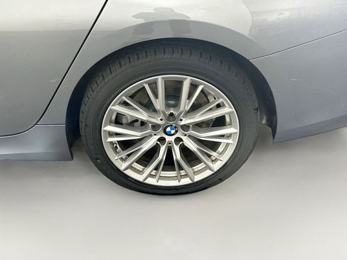 Used 2024 BMW 330i Sedan image 11