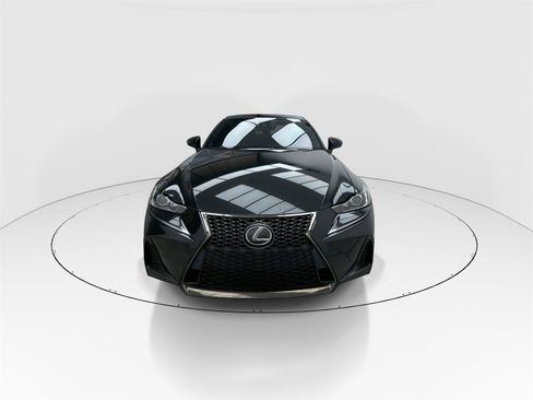 Used 2018 Lexus IS 350 image 3