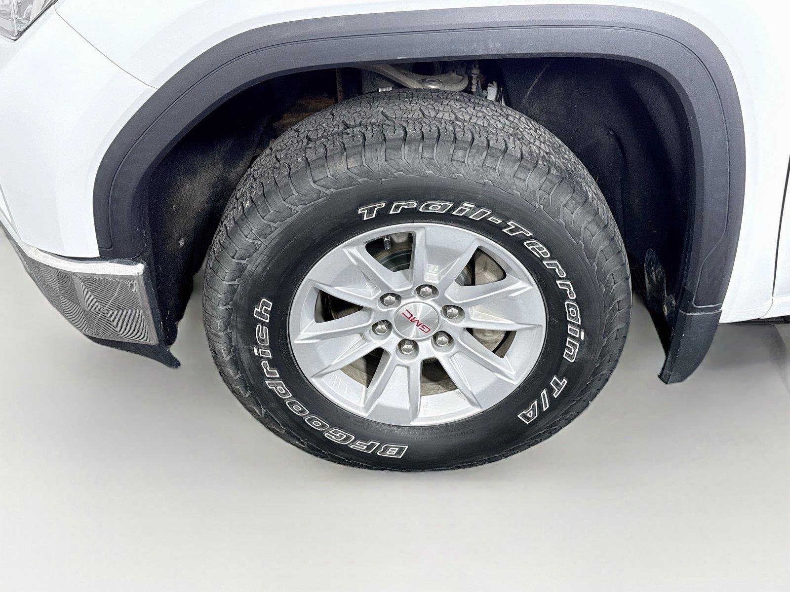 Used 2022 GMC Sierra 1500 SLE AWD/4WD image 22