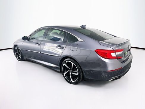 Used 2018 Honda Accord Sport image 5