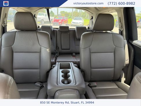 Used 2015 Honda Odyssey Touring Elite image 23