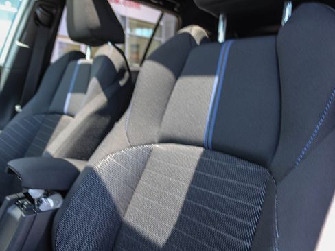 Certified 2026 Toyota Corolla Cross AWD Hybrid w/ Moonroof Package image 24