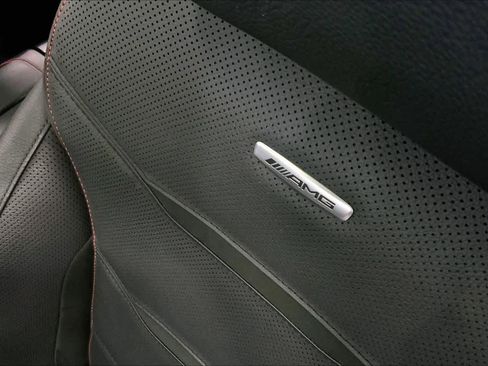 Used 2025 Mercedes-Benz C 43 AMG 4MATIC Sedan image 31