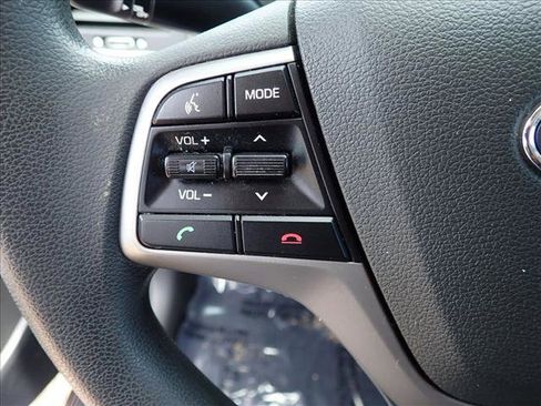 Used 2018 Hyundai Elantra SEL FWD image 8