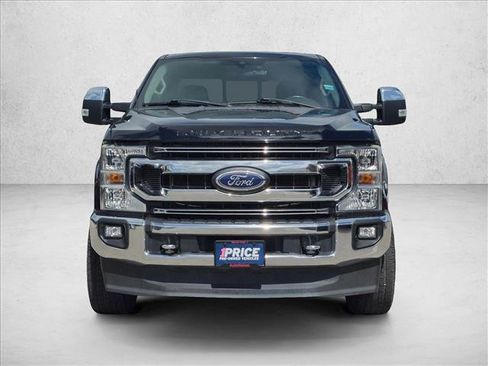 Used 2022 Ford F250 XLT w/ XLT Premium Package AWD/4WD image 2