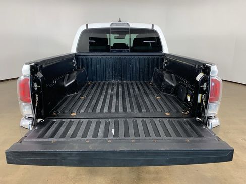 Used 2023 Toyota Tacoma TRD Off-Road AWD/4WD image 12
