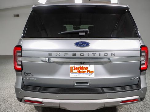 Used 2022 Ford Expedition Max Limited RWD image 8
