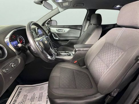 Used 2019 Chevrolet Blazer LT FWD image 17