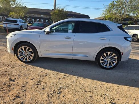 New 2026 Buick Envision Avenir image 8