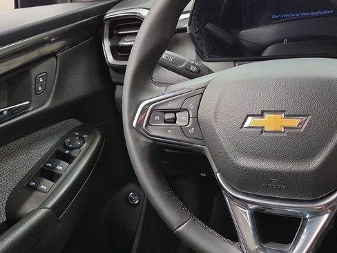 Used 2025 Chevrolet TrailBlazer LT w/ Convenience Package AWD/4WD image 20