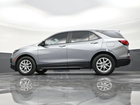 Used 2024 Chevrolet Equinox LS w/ LS Convenience Package FWD image 20