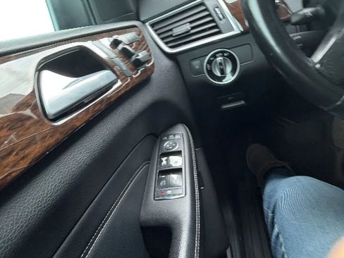 Used 2012 Mercedes-Benz ML 350 4MATIC image 27