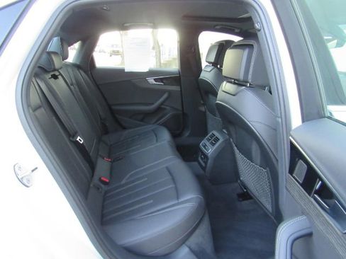 Used 2023 Audi A4 2.0T Premium Plus image 26