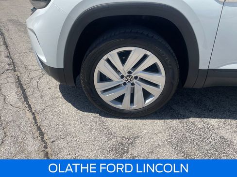 Used 2023 Volkswagen Atlas Cross Sport SE AWD/4WD image 26