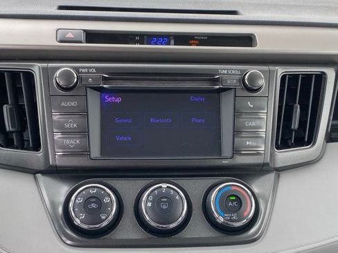 Used 2013 Toyota RAV4 LE AWD/4WD image 13