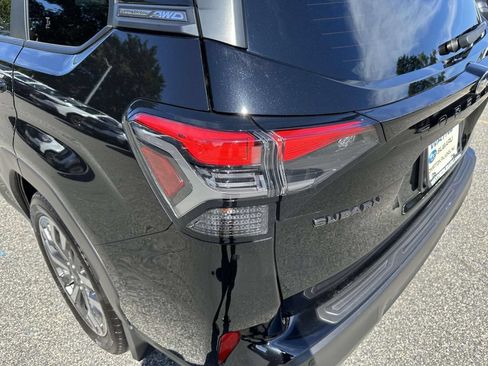 Certified 2025 Subaru Forester Touring w/ Touring Package AWD/4WD image 8