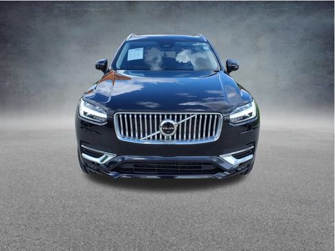 Certified 2023 Volvo XC90 B6 Plus w/ Protection Package Premier AWD/4WD image 2