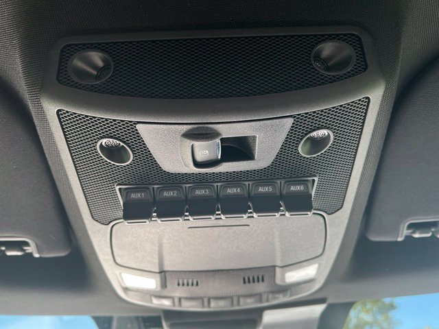 Used 2021 Ford F350 Platinum AWD/4WD image 22