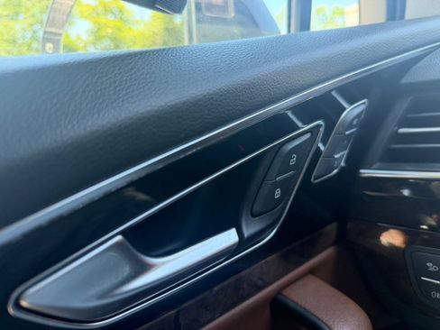 Used 2018 Audi Q7 3.0T Prestige AWD/4WD image 33