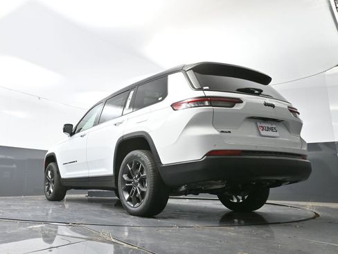 New 2025 Jeep Grand Cherokee L Limited w/ Trailer Tow Package image 52
