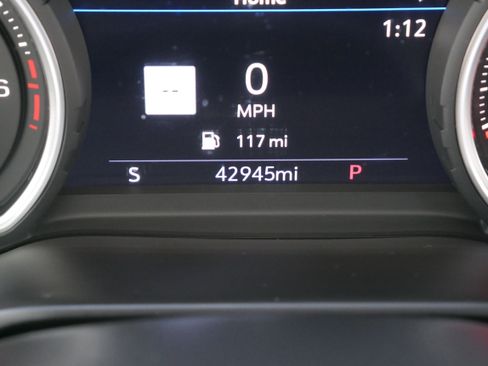 Certified 2022 Chevrolet Silverado 2500 High Country w/ Safety Package II image 36