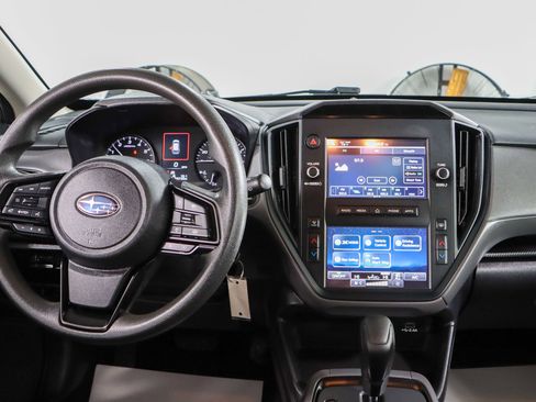 Used 2024 Subaru Crosstrek 2.0i image 17