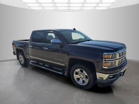 Used 2015 Chevrolet Silverado 1500 LTZ Z71 w/ LTZ Plus Package image 2