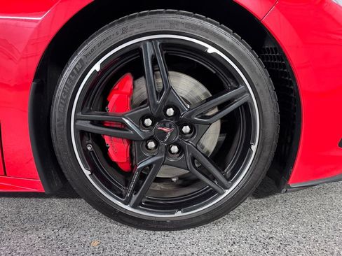 Used 2022 Chevrolet Corvette Stingray Preferred Cpe w/ Z51 Performance Package RWD image 7