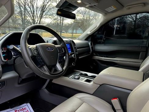 Used 2020 Ford Expedition XLT w/ Equipment Group 202A image 12