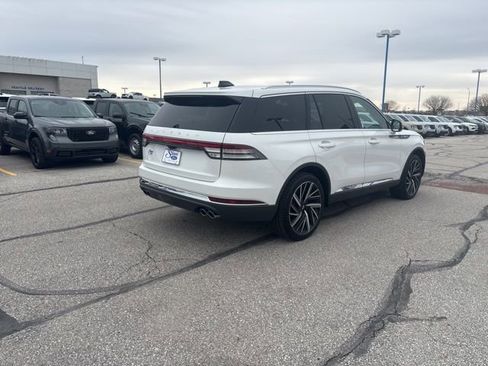 New 2026 Lincoln Aviator Reserve AWD/4WD image 5