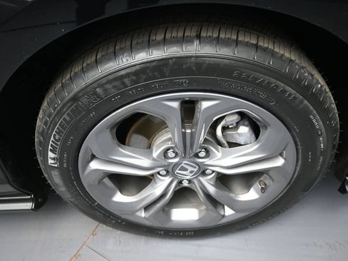 Certified 2023 Honda Accord EX image 13