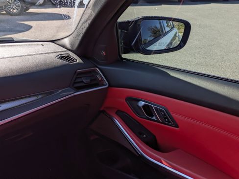 Used 2023 BMW M3 Competition image 21