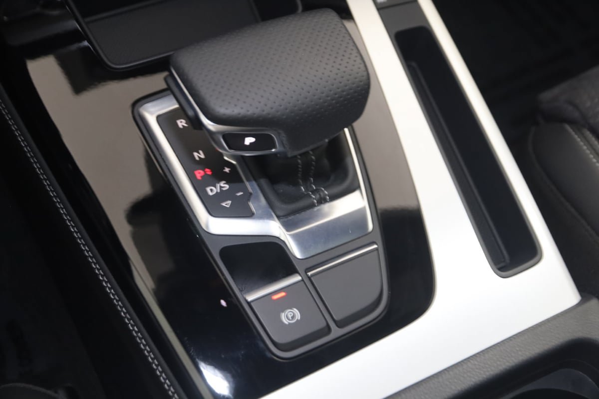 Used 2025 Audi Q5 e Premium Plus AWD/4WD image 7