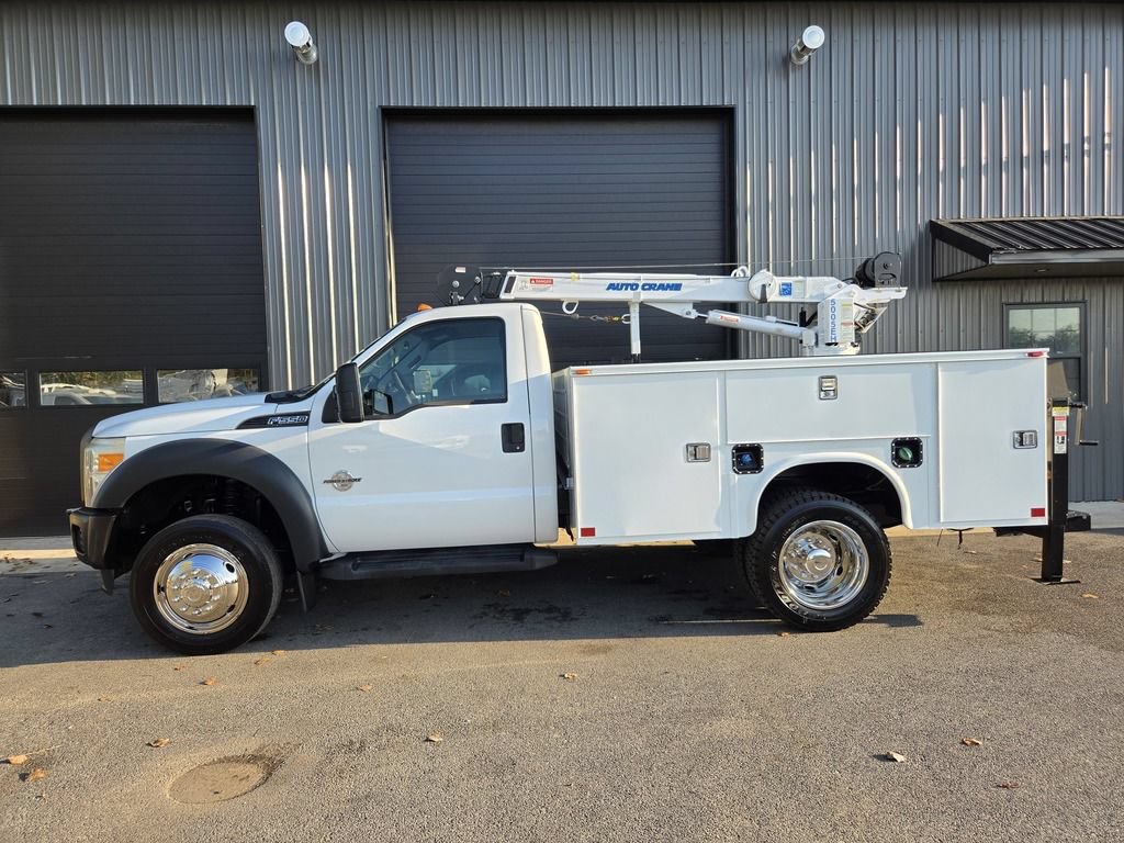 Used 2014 Ford F550 4x4 Regular Cab Super Duty image 1