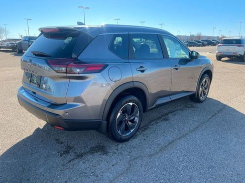 New 2026 Nissan Rogue SV w/ SV Premium Package image 6