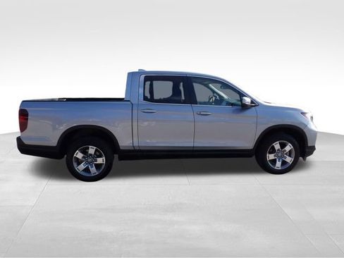 Used 2025 Honda Ridgeline RTL image 8