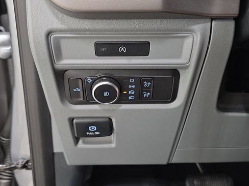 Used 2025 Ford F150 XLT w/ Equipment Group 301A Standard AWD/4WD image 26