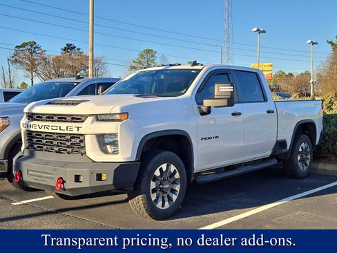 Used 2021 Chevrolet Silverado 2500 Custom w/ Custom Value Package image 2