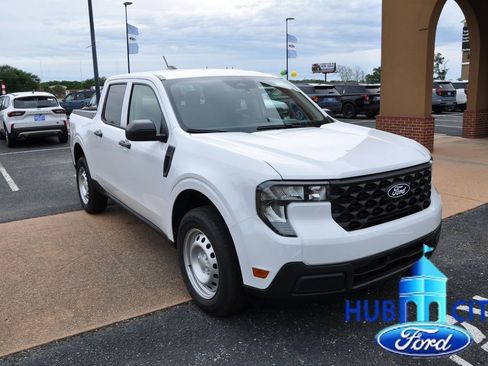 New 2026 Ford Maverick XL image 7