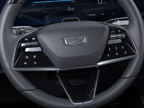 Used 2027 Cadillac Optiq Luxury w/ LPO, Floor Liner Package AWD/4WD image 19
