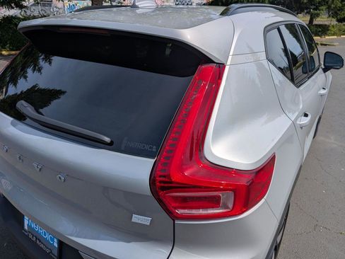Used 2023 Volvo XC40 Recharge Ultimate AWD/4WD image 26