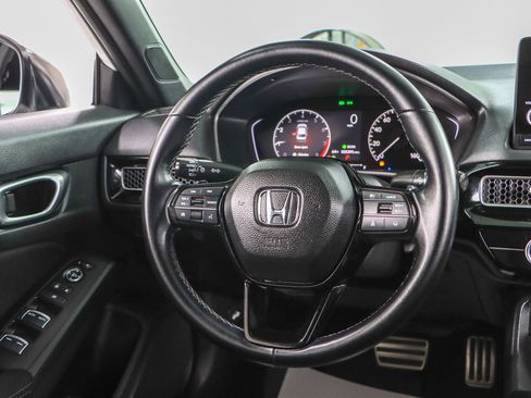 Used 2023 Honda Civic Sport image 12