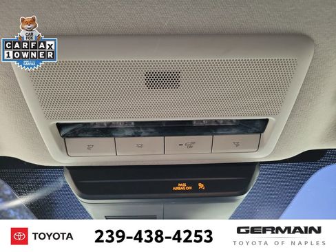 Used 2022 MAZDA MAZDA3 s FWD image 35