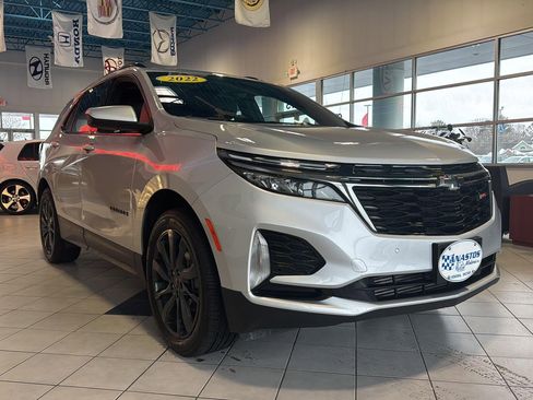 Used 2022 Chevrolet Equinox RS image 35