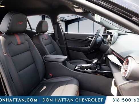 New 2026 Chevrolet Trax RS w/ Driver Confidence Package FWD image 22
