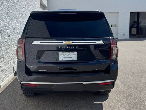 Used 2022 Chevrolet Tahoe LT w/ Luxury Package AWD/4WD image 4